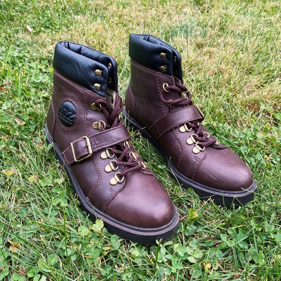 Vintage Leather Boots - Picture 4 of 4